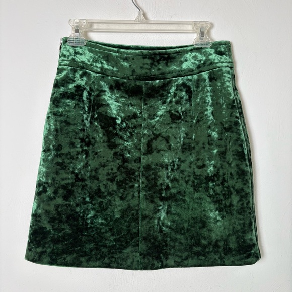 Dresses & Skirts - SANDRO Emerald Green Velvet Mini Skirt 3 (US 8)